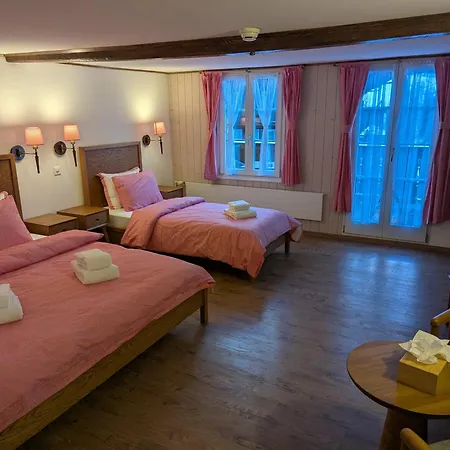 Schuetzen Hotell 3*