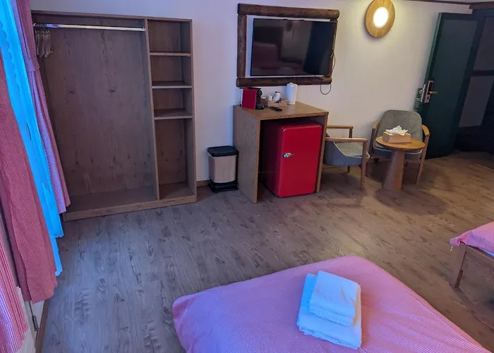 Отель Schuetzen