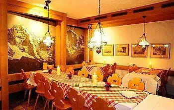 Schuetzen Szálloda Lauterbrunnen